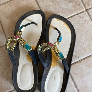 Elegant Black and Gold Women's Sandals